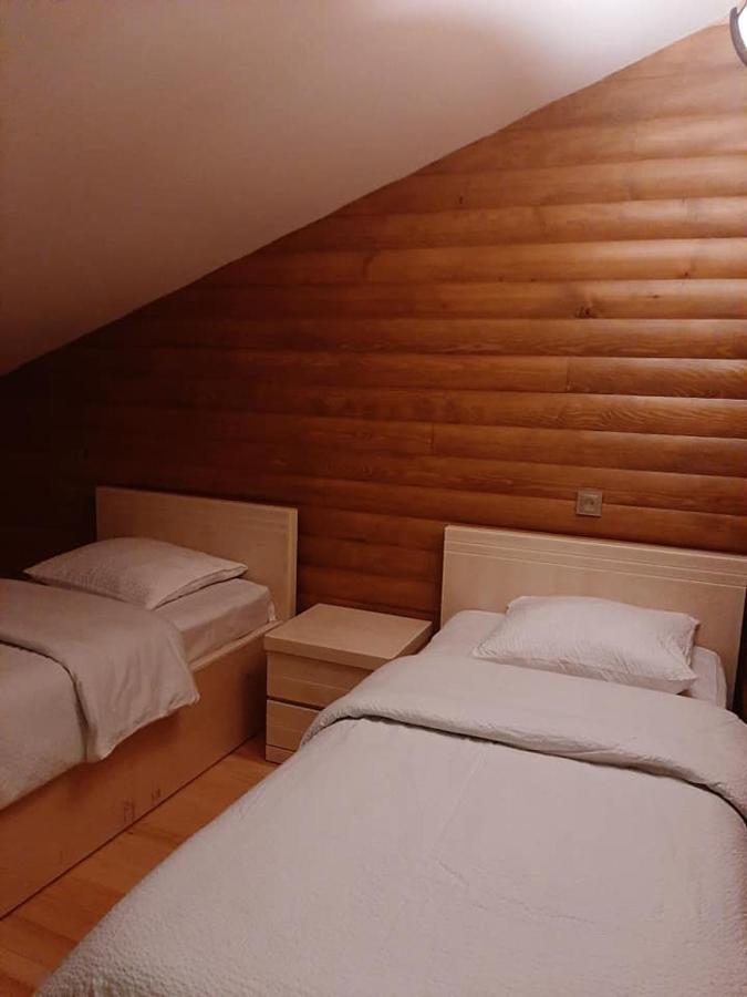 Sanli Hotel Mestia Eksteriør billede
