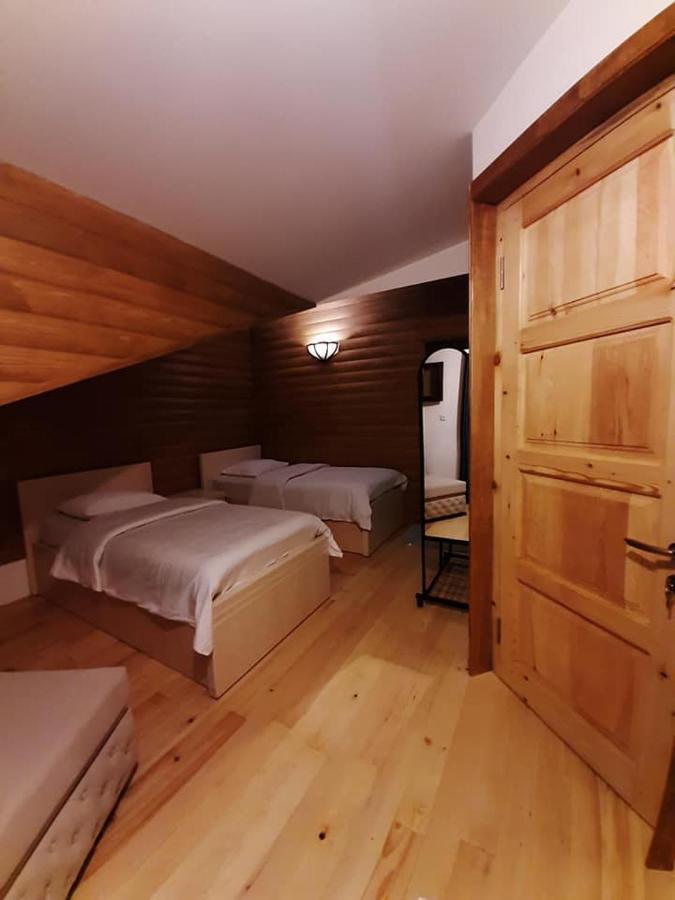 Sanli Hotel Mestia Eksteriør billede