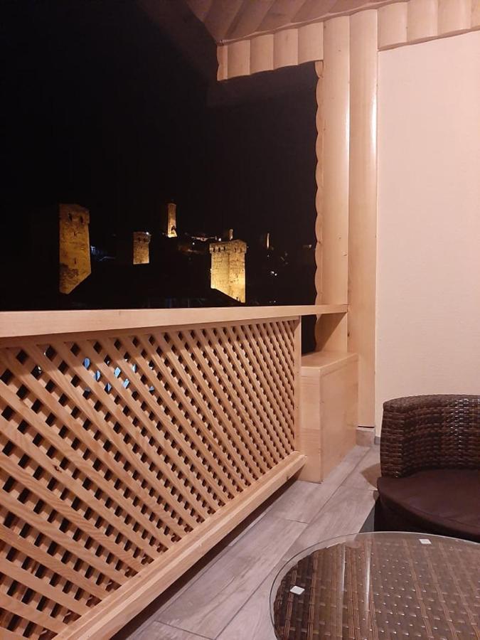 Sanli Hotel Mestia Eksteriør billede