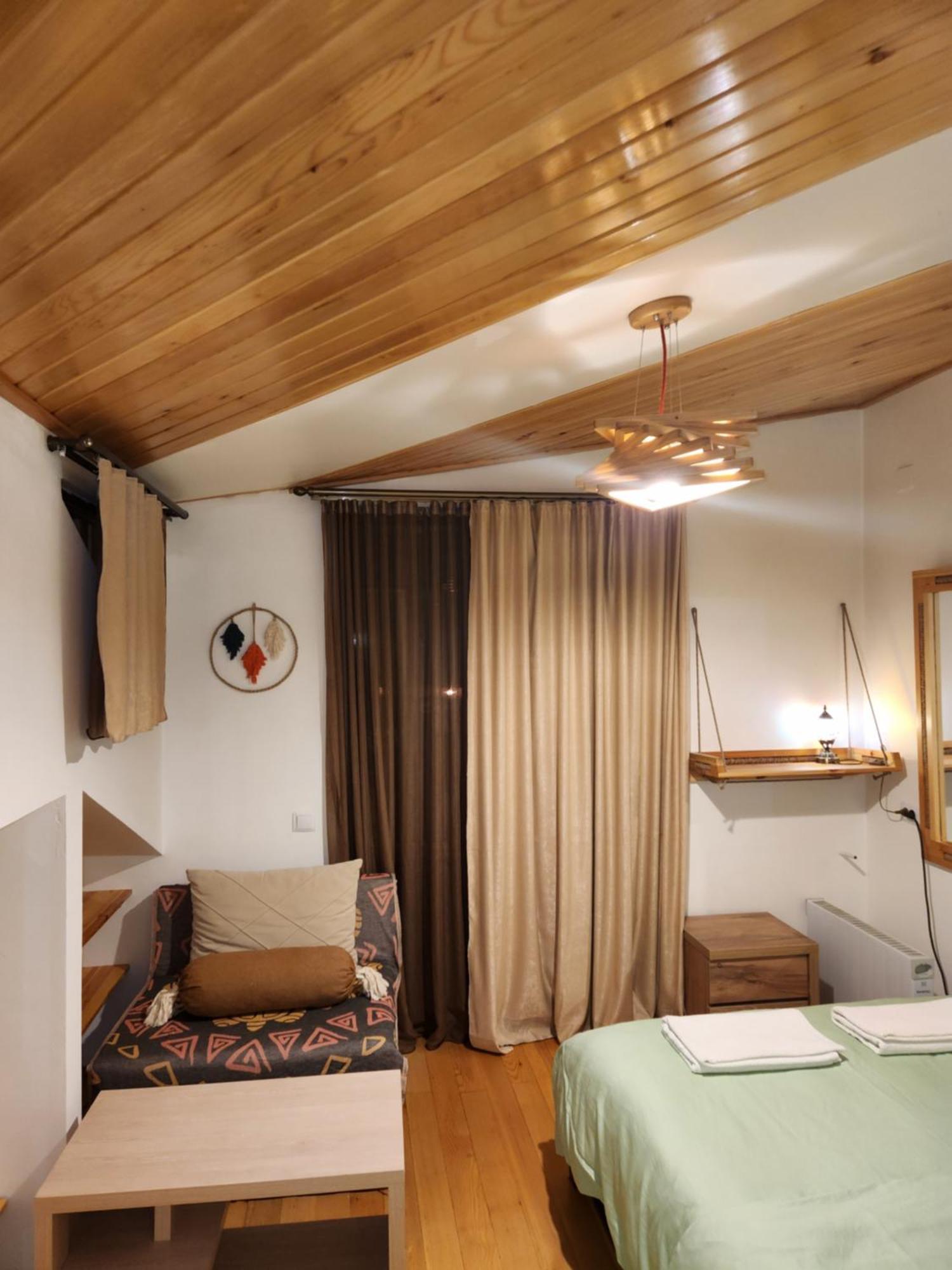 Sanli Hotel Mestia Eksteriør billede