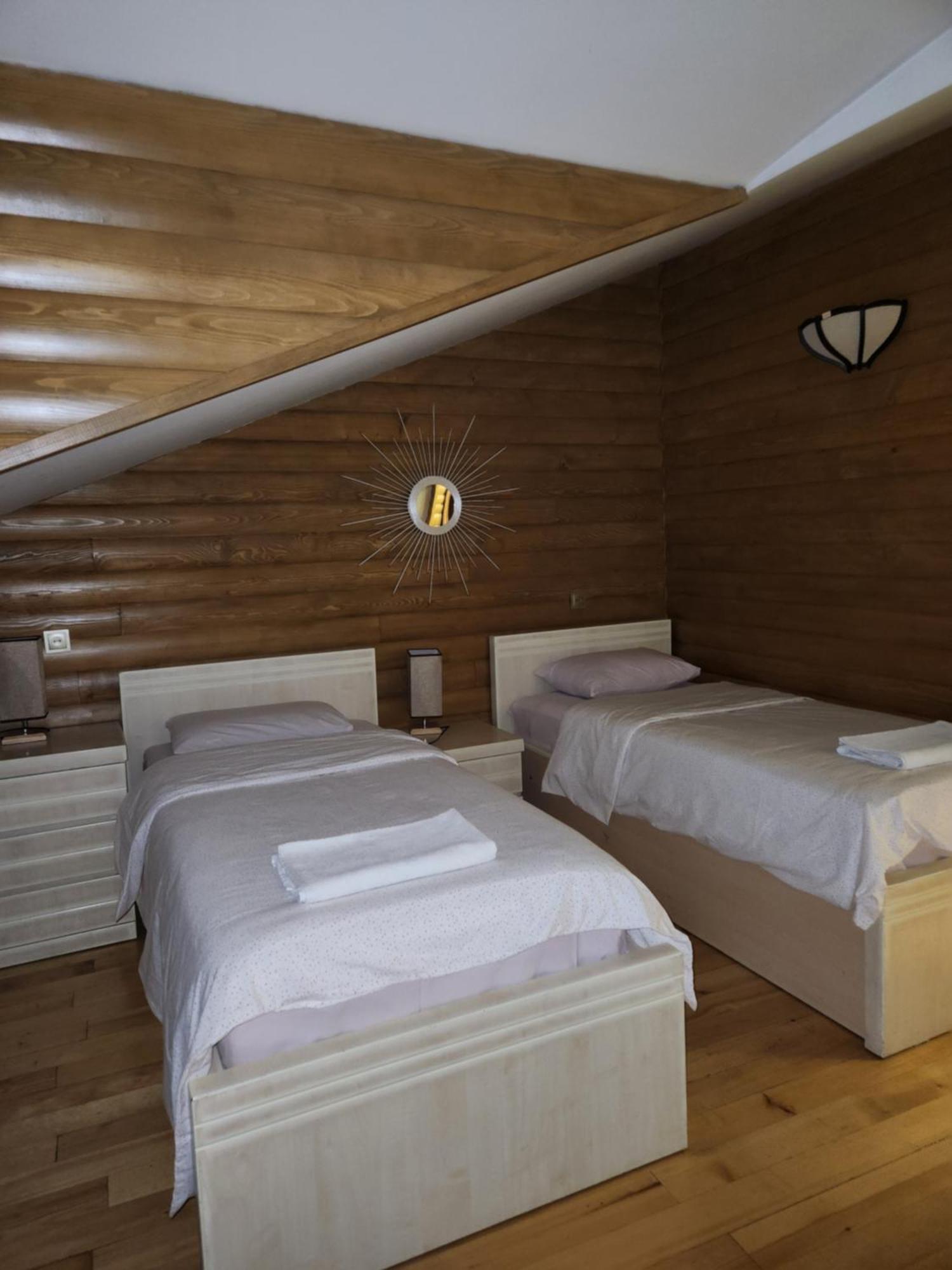 Sanli Hotel Mestia Eksteriør billede